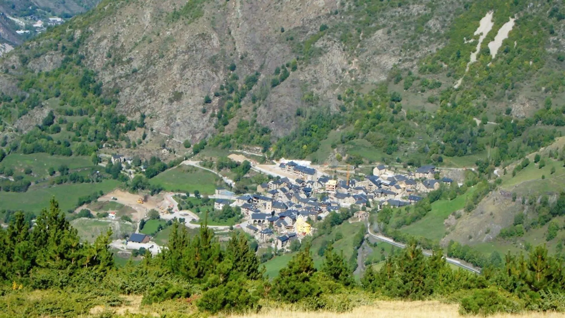Hostal Rural Aude Durro Pensión